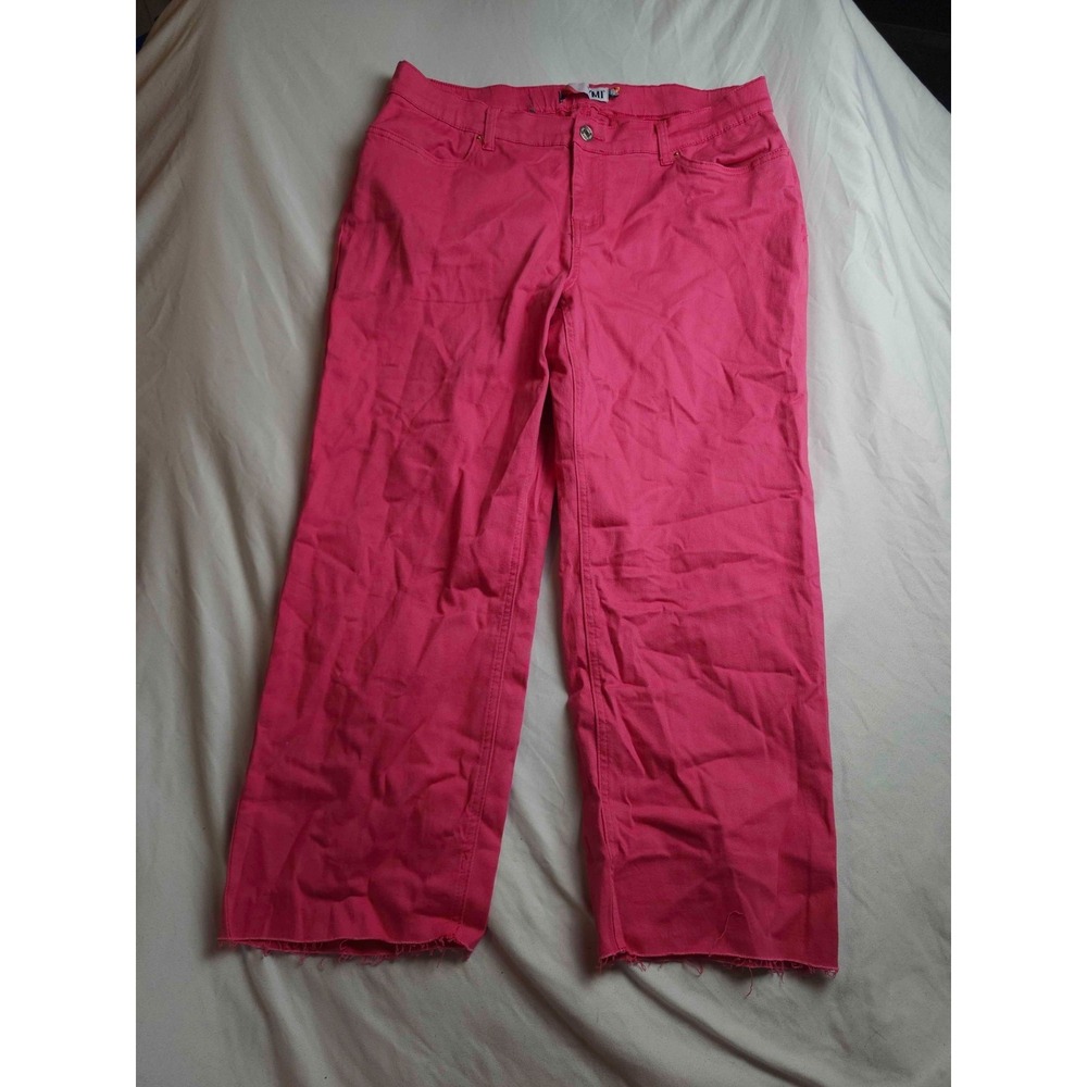 YMI Jeans Cropped Pants Womens Size 1X Pink Denim Raw Hem Casual Straight